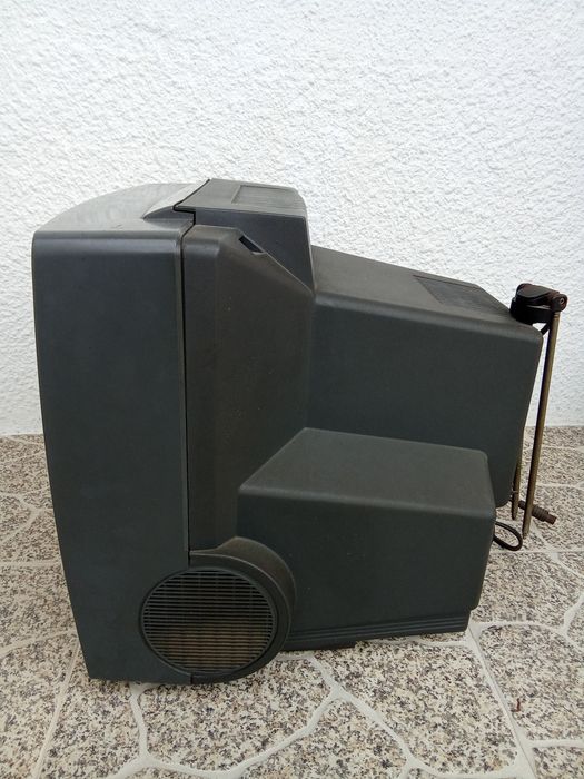 TV de 37cm avariada