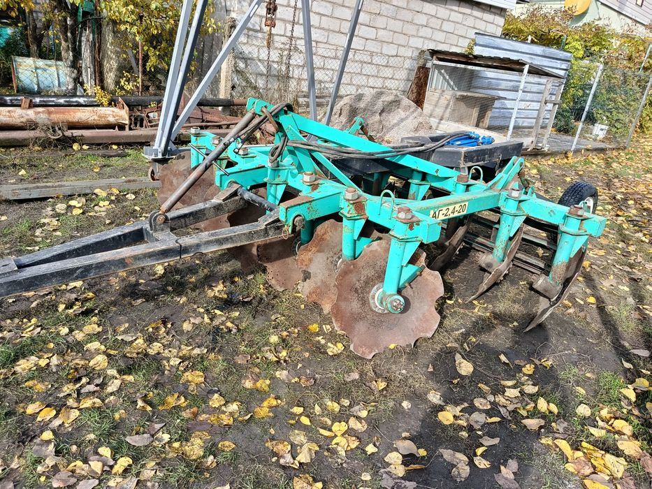 Причіпний пристрій для дискової борони