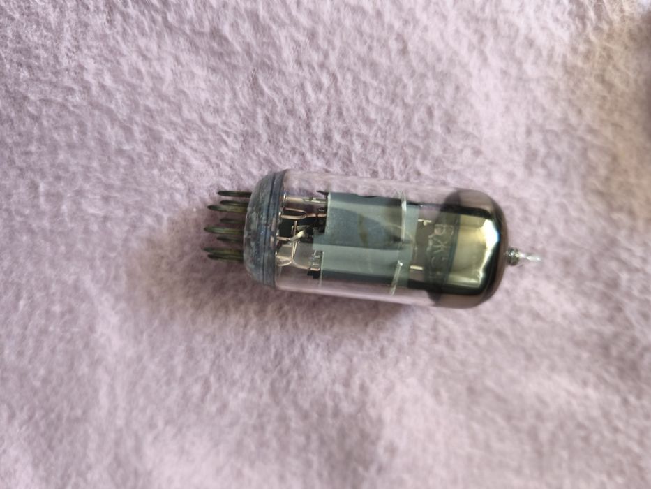Lampy 6Z51P (EF184) Jag Bas 2 ZSRR
