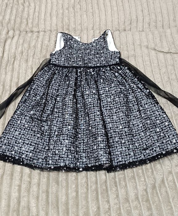 Сукня на 2-4 роки