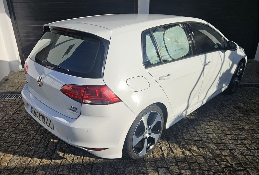 VW Golf  // R line // TDI  // DSG