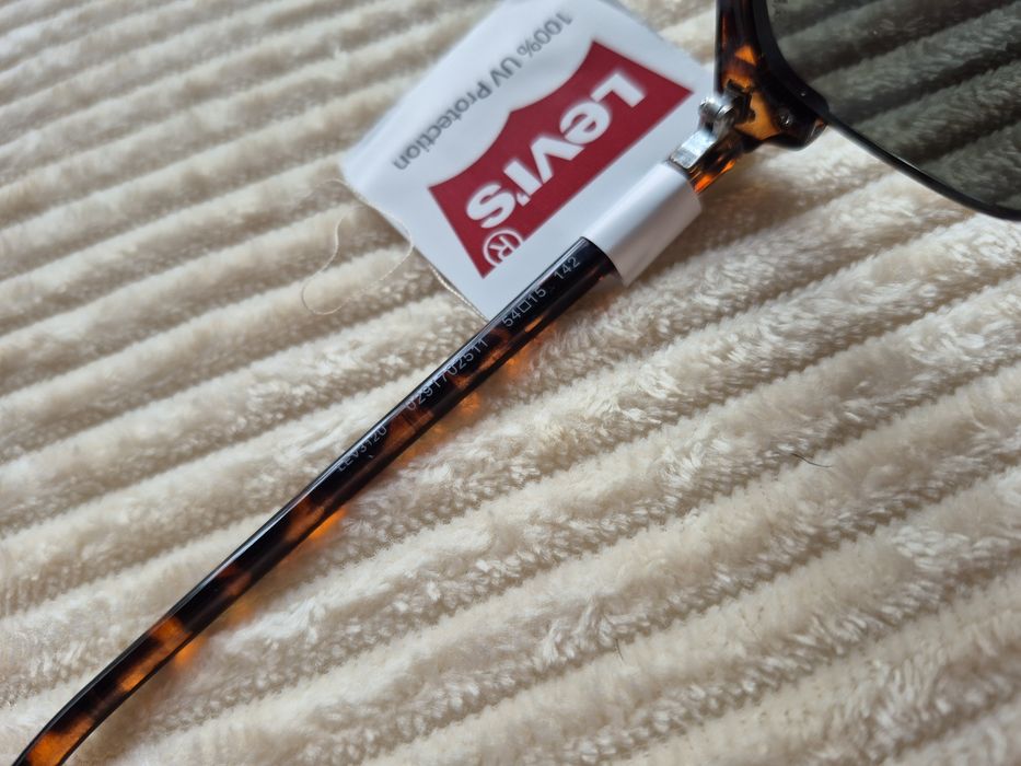 Okulary przeciwsłoneczne Levi's LEV312U