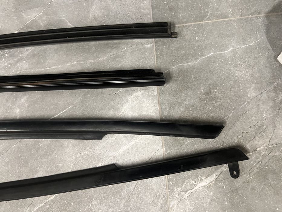 mitsubishi eclipse g2 1995 Уплотнители молдинги фетры на двери  капота