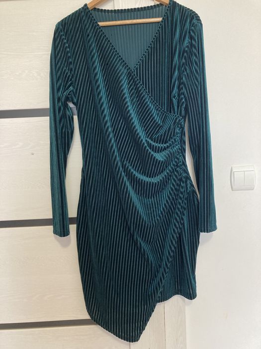 Sukienka wizytowa 42-44