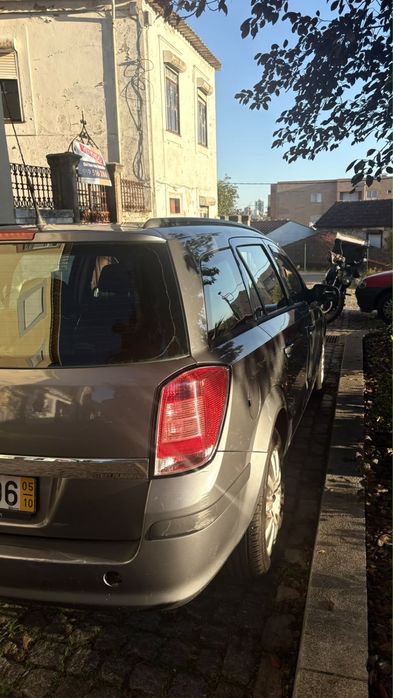 Opel Astra 1.7 CDTI – 2005 | Diesel | 5 portas