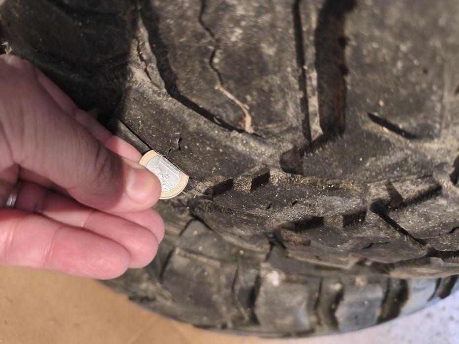 3 Pneus 235 85 R 16 Cooper STT PRO