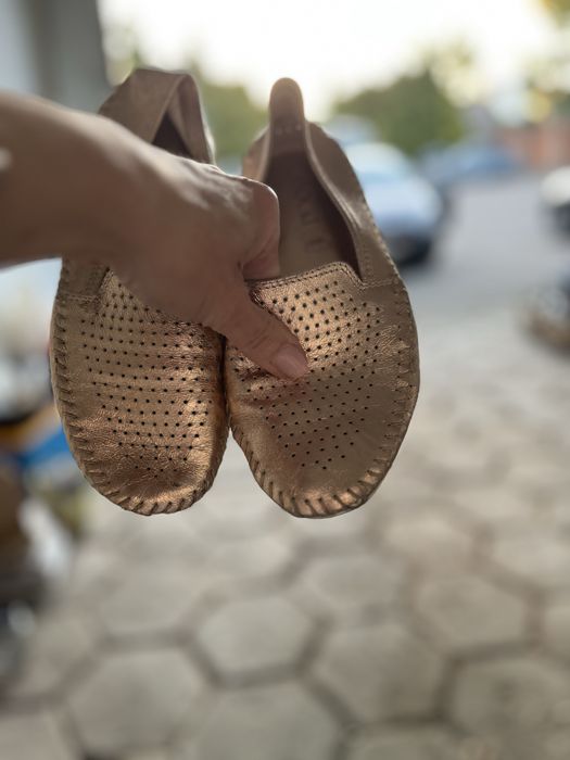 Zlote azurowe buciki skora  naturalna 36