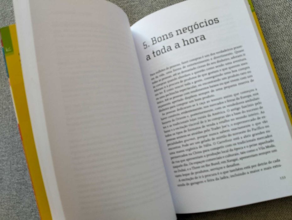 Livro "Caça ao tesouros" de Michael J. Silverstein e john Butman