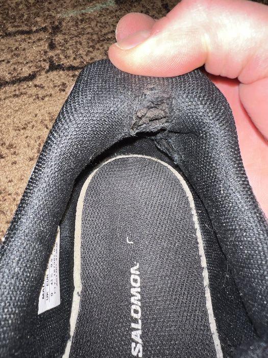 Трекинговые кроссовки Salomon Wattara