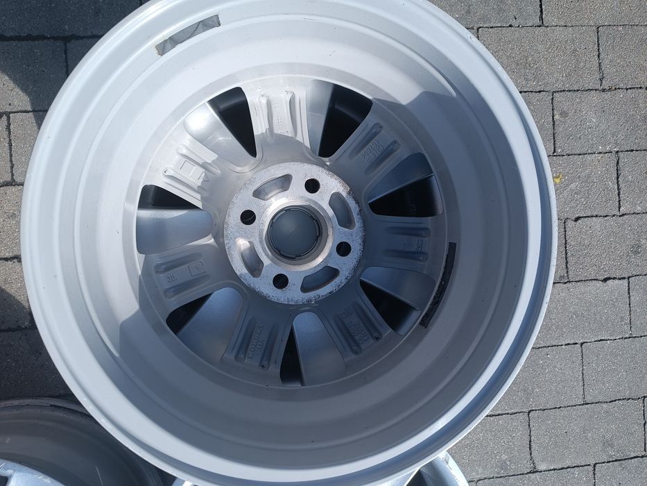 Felgi aluminiowe 4x100 ET38 14"  Toyota Volkswagen Skoda