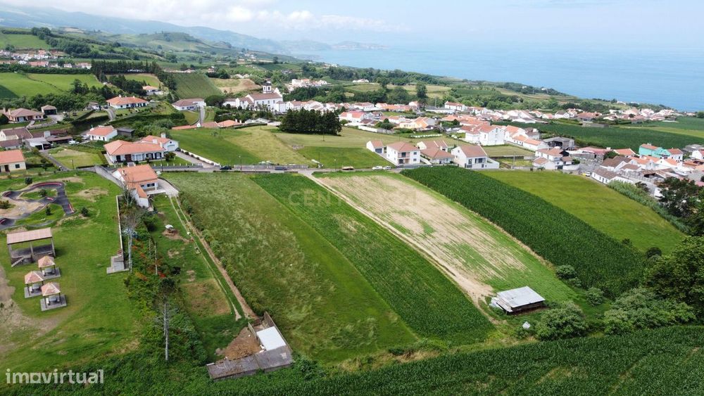 Terreno na Lomba da Maia