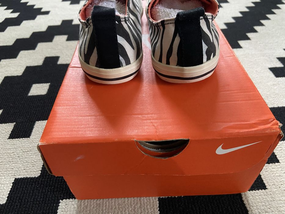 Blue boxi trampki buty sportowe przed kostkę print zebra 36
