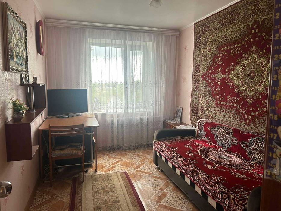 Продам квартиру р-н Тіра