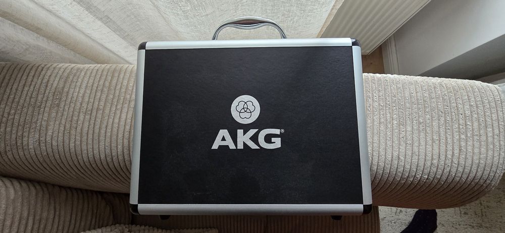 AKG C214 Mikrofon Pojemnościowy