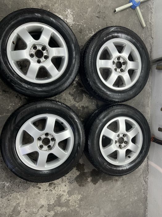 Продам диски с резиной R15