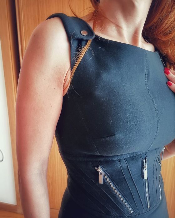 Vestido Karen Millen Preto