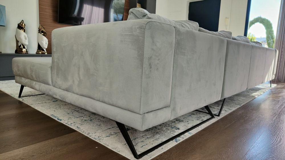 Sofá de Sala  com chaise longue