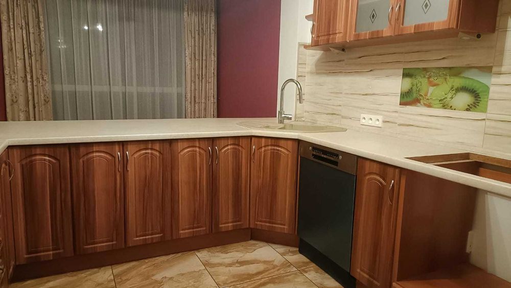 Meble kuchenne zestaw Łódź ze zmywarką zlew i pochłaniacz oraz lodówka