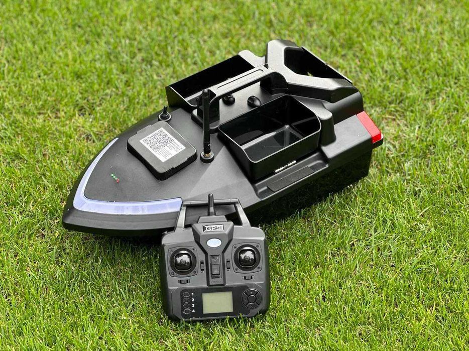 Łódka zanętowa V020 GPS 500M auto powrót od ręki,