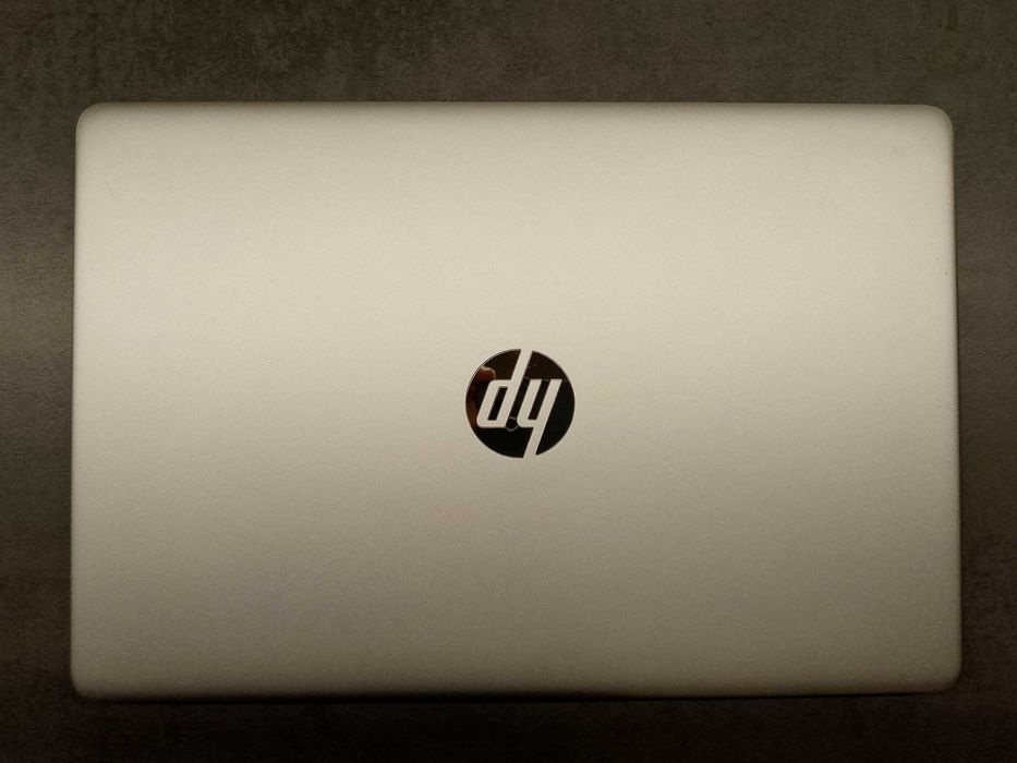 HP 15s-fq3214ng, Pentium Silver N6000, 8GB RAM, 256GB SSD, DE klawiatu