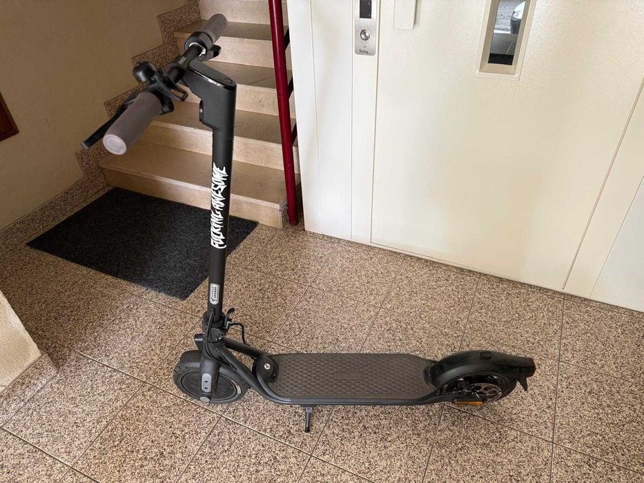 Trotinete elétrica SEGWAY-NINEBOT