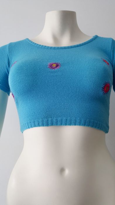 Crop Top em Malha de Linha com Bordados made in Italy