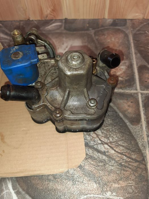 Редуктор tomasetto оригинал б/у