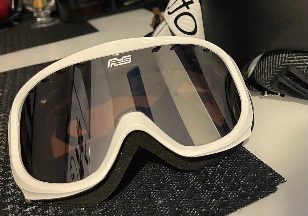 Очки горнолыжные Scott