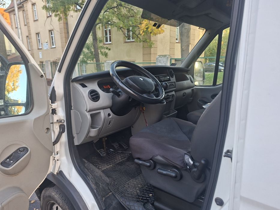Sprzedam Renault Master L2H2