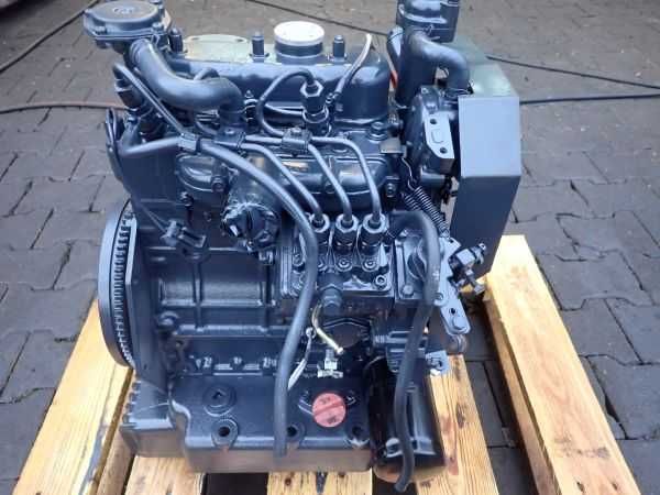 Silnik KUBOTA D722 , 14,9 kW, 2 cylindrowy, stan b. dobry