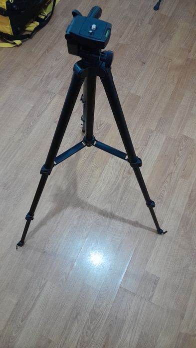 Statyw fotograficzny 144cm WT3130