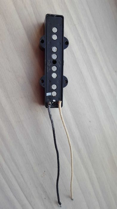 Fender Jazz Bass neck pickup USA.