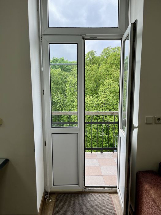 Офіс / Без комісії / 128 м2 / Парк Шевченка / Метро 5 хв. / Фасад