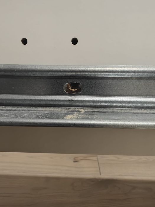 Łóżko że stelażem 140x200 białe ikea