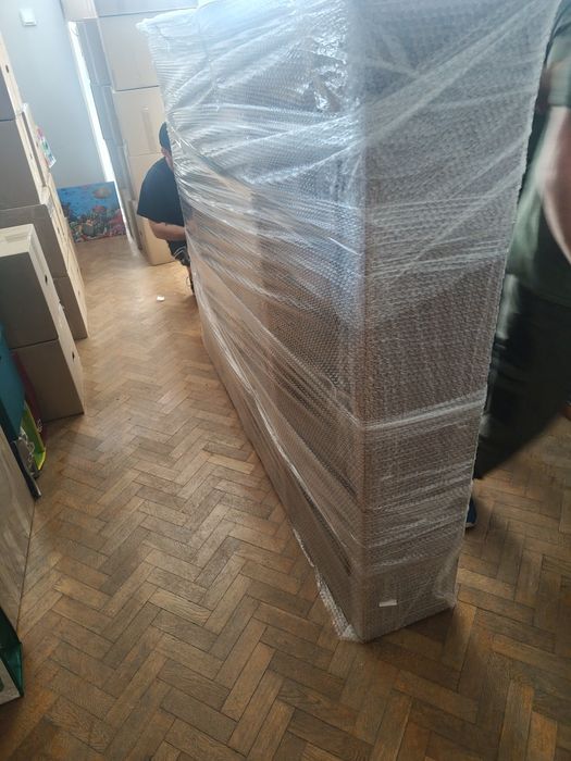 Przeprowadzki ,transport, utylizacja ,montaż mebli  transport od 80zll