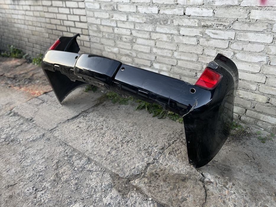 Задній бампер Lexus LX 570 URJ 200