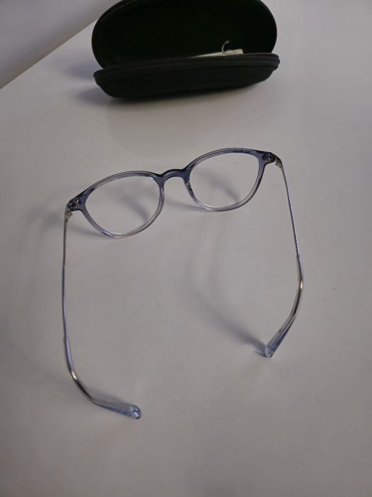 Okulary oprawki dziecięce wiek około 9/10 lat