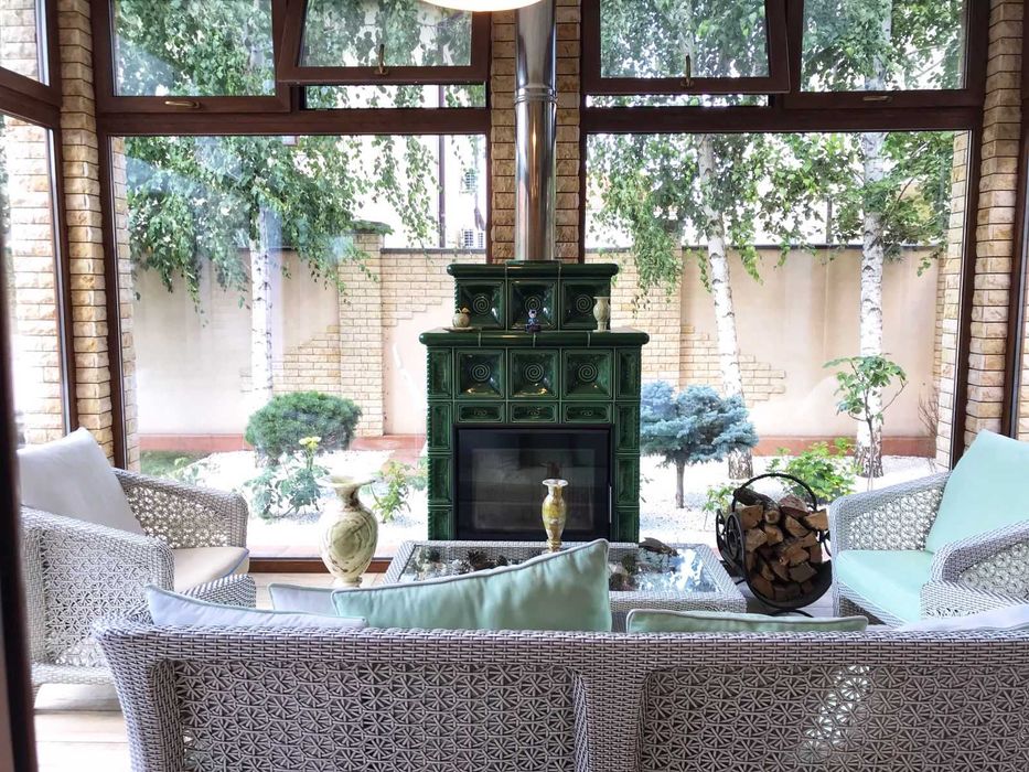 Замечательный дом в Совиньоне. 5 соток. 165 кв.м. Оформление в цене.