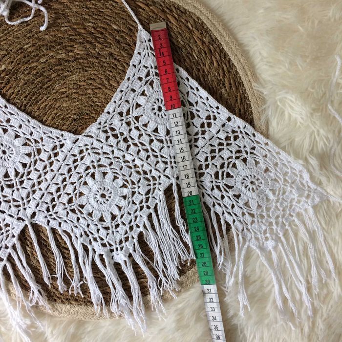 Crop top biały boho hippie szydełko frędzle ażurowy letni plażowy S 36