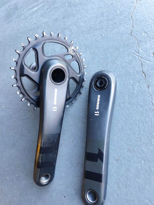 travões Sram XO trail manetes carbono/ pedaleira Sram em carbono