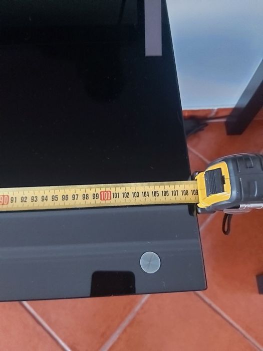 Mesa para televisão