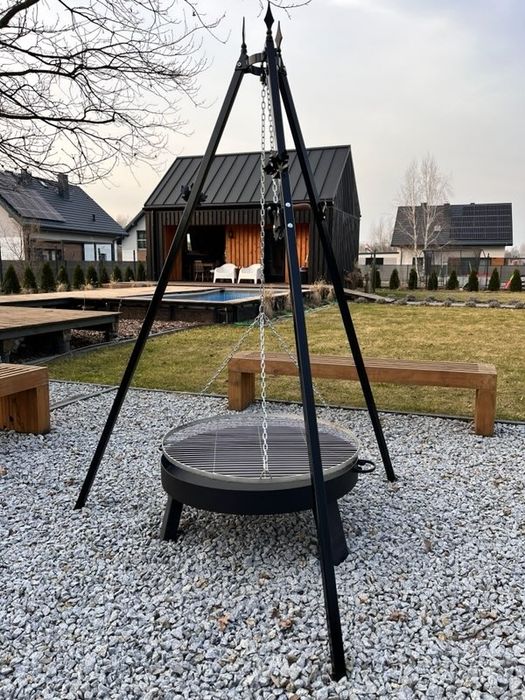 Grill, palenisko 70 cm blacha 4,trójnóg,spawane