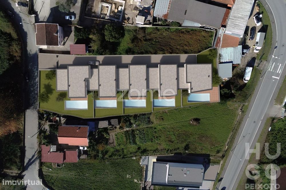 Moradia T3 - Vila Meã - Condomínio privado