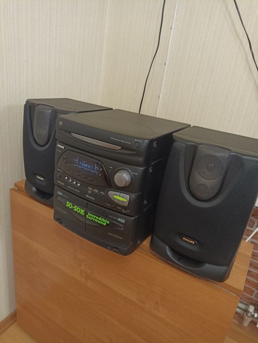 Музичний центр Philips