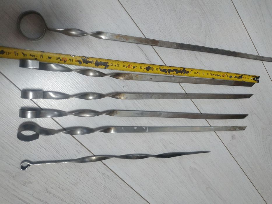 шампура по 25 грн за штуку