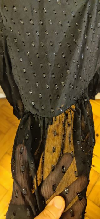Blusa mulher Tiffosi preta, tamanho L, como nova. Motivo de venda,