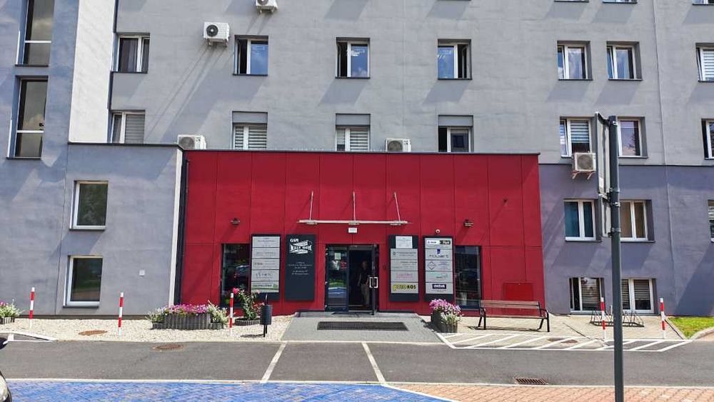 Odstąpię lokal użytkowy 17,41 m² – Ruda Śląska (Halemba) | BEZ ODSTĘPNEGO!