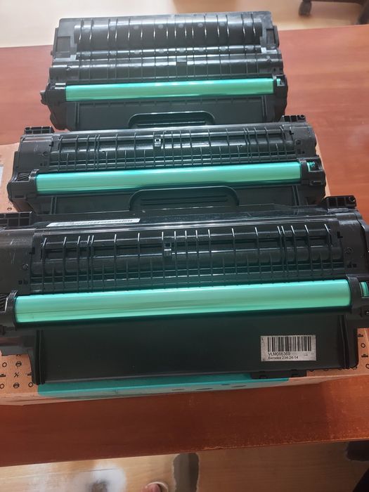 Картриджі заправлені.