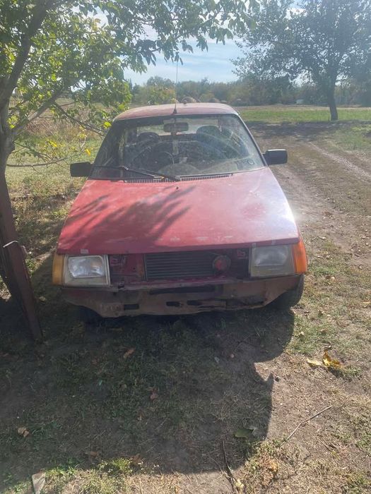 Продам запчасті на таврію
