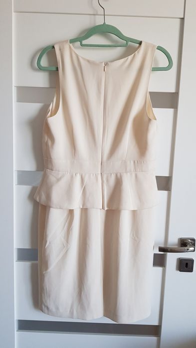 Forever 21 sukienka  kremowa r 40